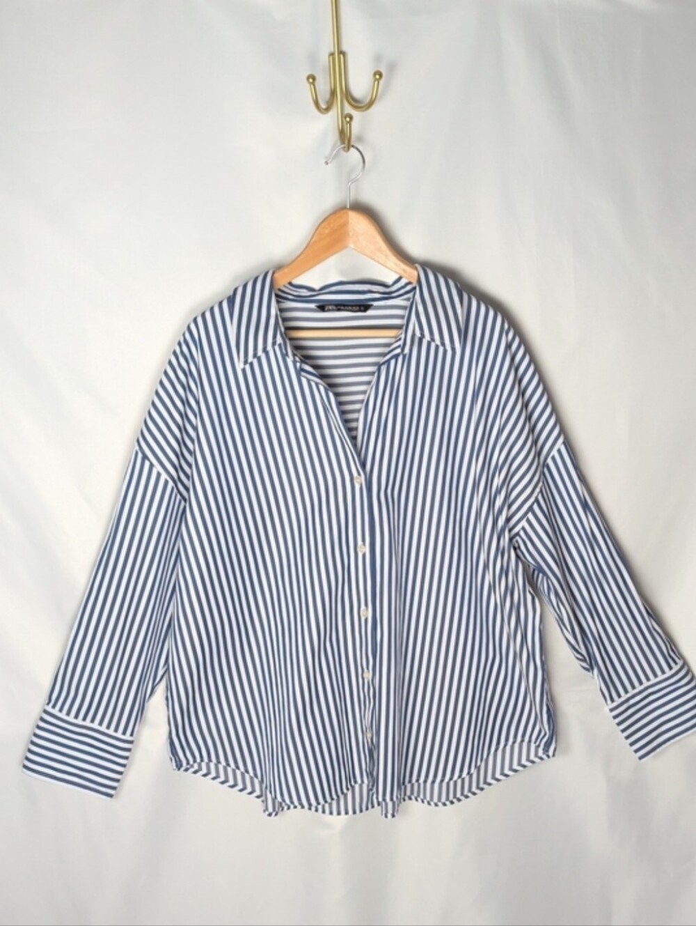 Zara Women's Oversized Blue and White Vertical Stripe Button-Down Shirt XXL